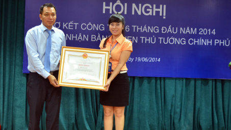 Trung tâm Thông tin Điện lực đón nhận Bằng khen của Thủ tướng chính phủ