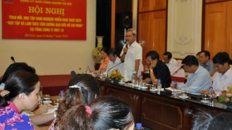 Trao đổi, học tập kinh nghiệm triển khai thực hiện “Học tập và làm theo tấm gương đạo đức Hồ Chí Minh”