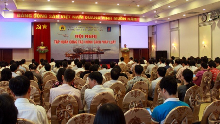 Khai mạc Hội nghị tập huấn công tác chính sách pháp luật