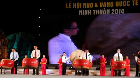 Khai mạc Lễ hội Nho-Vang quốc tế 2014