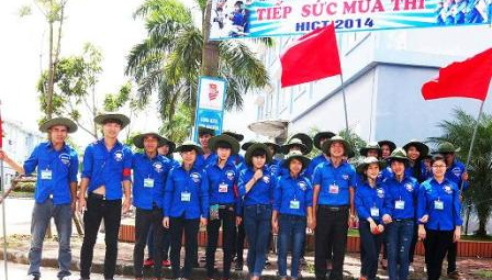 Tiếp sức mùa thi HICT 2014 - Một chương trình tình nguyện nhiều dấu ấn và hiệu quả