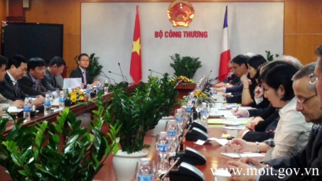 Bộ trưởng Vũ Huy Hoàng tiếp Quốc vụ khanh Bộ Ngoại giao và Phát triển quốc tế Cộng hòa Pháp