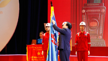 PVEP vinh dự tự hào đón nhận Danh hiệu Anh hùng Lao động