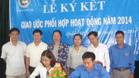 Đoàn Thanh niên Bia Sài Gòn ký kết giao ước phối hợp  với Tỉnh đoàn Quảng Trị năm 2014