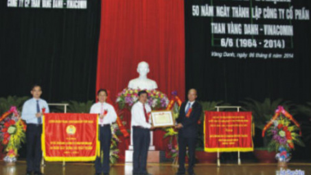 Nét riêng Công đoàn Vàng Danh