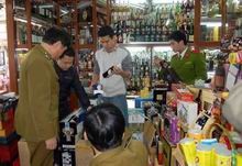 Ngăn chặn, đẩy lùi tình trạng buôn lậu, hàng giả