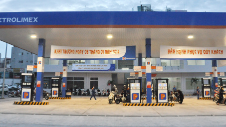 CHXD Petrolimex Sài Gòn - hình ảnh đẹp giữa Thành phố mang tên Bác