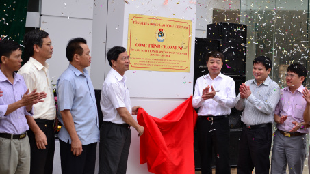 Cửa khẩu Cầu Treo đón nhận Công trình chào mừng ngày thành lập CĐVN
