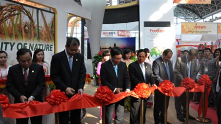 Hơn 100 DN tham gia Hội chợ triển lãm ASEAN-Trung Quốc