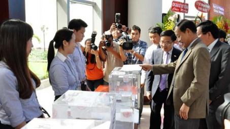 Nhà đầu tư nước ngoài đã mua gần 50% cố phiếu được chào bán của Vinatex