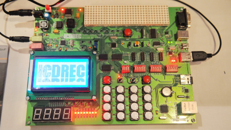 ICDREC: Công bố - Trao tặng Chip thương mại SG8V1 – KIT DE – SG8V1