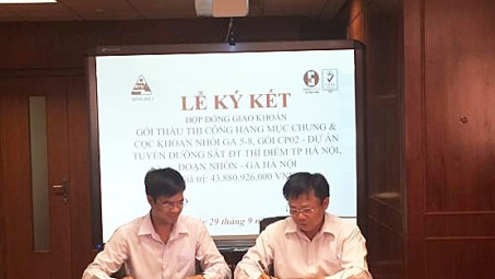 Lễ ký kết hợp đồng giao khoán thi công hạng mục thuộc gói thầu CP02 - dự án tuyến đường sắt thí điểm TP.Hà Nội