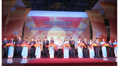 Khai mạc Liên hoan Du lịch làng nghề truyền thống Hà Nội
