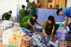 Tập trung triệt phá các đường dây buôn lậu tại TPHCM