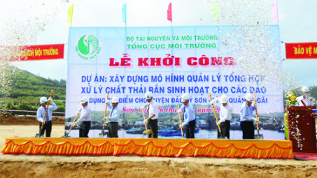 Giải “bài toán” rác cho đảo Lý Sơn