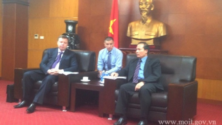 Thứ trưởng Cao Quốc Hưng tiếp Phó Tổng giám đốc Tập đoàn Nhà nước Năng lượng nguyên tử Nga “Rosatom”
