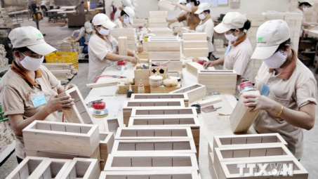Xuất khẩu đồ gỗ của các doanh nghiệp Bình Dương tăng trên 10%