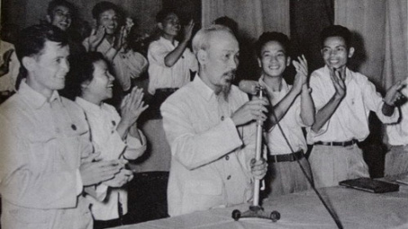 Bác Hồ nói về pháp luật