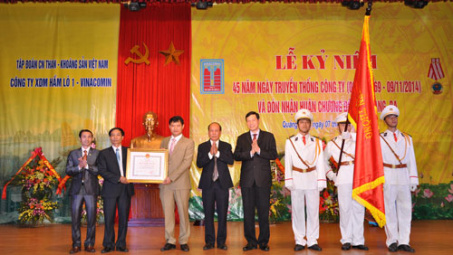 Công ty Xây dựng mỏ Hầm lò 1 kỷ niệm 45 năm ngày thành lập và đón nhận Huân chương Độc lập hạng Ba 