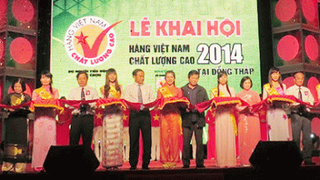 Cháy hàng Việt ở Đồng Tháp