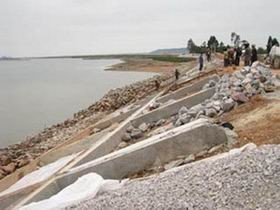 Hỗ trợ 43 địa phương thực hiện dự án cấp bách