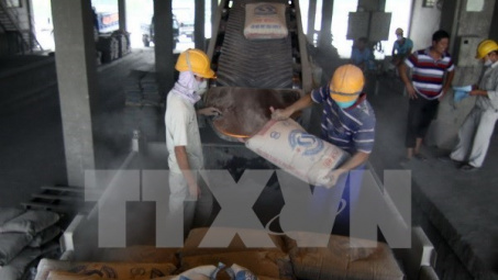 Xuất khẩu ximăng vượt mốc kế hoạch khoảng 4 triệu tấn