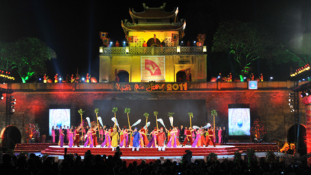 Xuân Quê hương 2015: Tổ quốc vinh quang