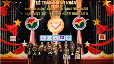 Dầu mỡ nhờn Petrolimex thuộc Top 10 Thương hiệu - Nhãn hiệu vàng Việt Nam