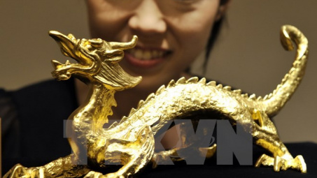 Giá vàng châu Á ghi nhận mức tăng cao nhất trong 12 tuần
