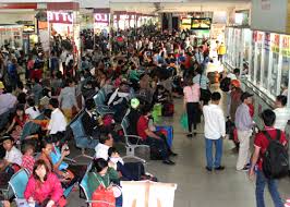 Vé xe khách dịp Tết: Phụ thu tới 60%