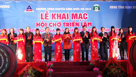 Ấn tượng về một hội chợ triển lãm ở Ninh Bình