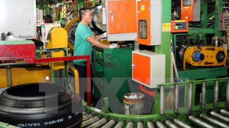 Nới điều kiện nhập máy móc qua sử dụng vì lợi ích quốc gia