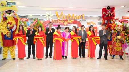Khai trương Vinmart Đồng Khởi và 10 Vinmart+ tại TP. Hồ Chí Minh