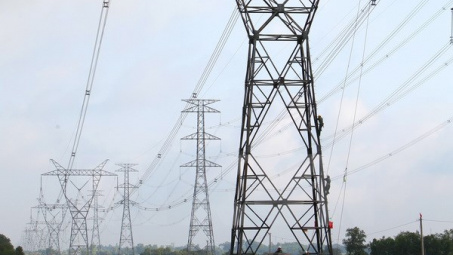 EVN: Tăng giá điện nhằm giảm bớt áp lực đầu tư cho ngành điện