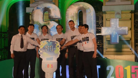 EH 2015: “Tiết kiệm năng lượng, ứng phó biến đổi khí hậu” 