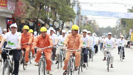 PC Hải Phòng: Thực hiện tiết kiệm điện theo từng đối tượng khách hàng