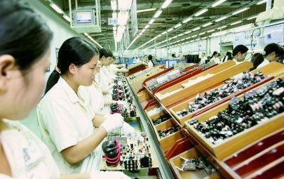 Đơn hàng xuất khẩu lần đầu giảm sau 5 tháng tăng
