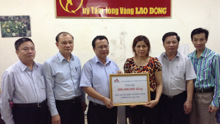 CNVLĐ Tổng công ty Thép Việt Nam ủng hộ xây dựng khu tưởng niệm chiến sỹ Gạc Ma 