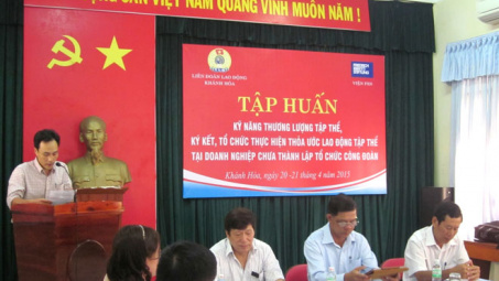 Khánh Hòa: Tập huấn về Thỏa ước lao động tập thể tại DN chưa thành lập CĐ