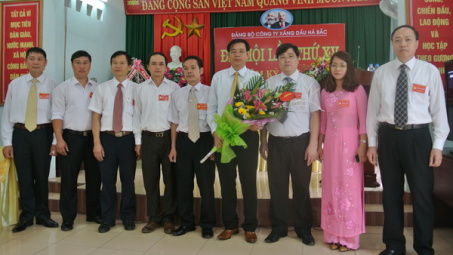 Quyết tâm đổi mới, thực hiện thắng lợi 9 mục tiêu Đại hội đã đề ra