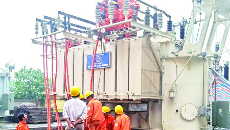 EVN HANOI: Tích cực đầu tư đảm bảo điện cho nhân dân Thủ đô