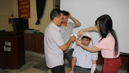 Công ty Truyền tải điện 1: Tập huấn công tác an toàn vệ sinh viên Công ty Truyền tải điện 1: Tập huấn công tác an toàn vệ sinh viên