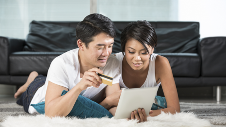 Việt Nam thăng tiến trong xếp hạng kiến thức tài chính khu vực