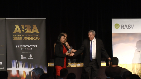 Bia Sài Gòn nhận giải thưởng quốc tế AIBA 2015