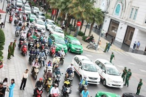Cước vận tải taxi tăng nhẹ