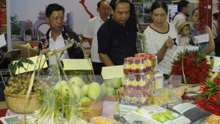 Lào Cai và Vân Nam lần đầu xúc tiến xuất, nhập khẩu nông sản