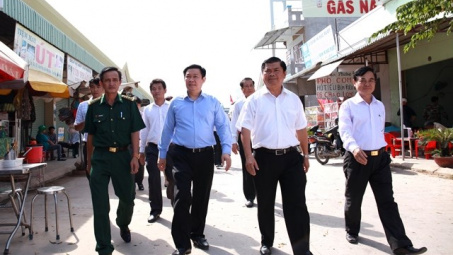 Trưởng Ban Kinh tế Trung ương khảo sát khu kinh tế cửa khẩu Long An