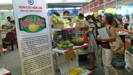 195 DN dự hội chợ tôn vinh hàng Việt năm 2015