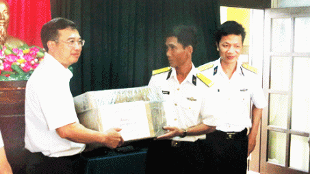 Tầm mắt nơi ấy, Trường Sa: Hậu phương ơi, chúng tôi sẵn sàng!