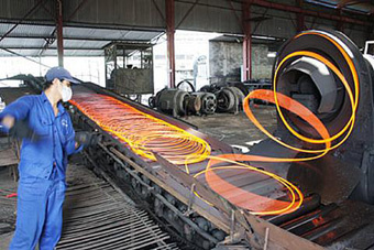 Cán thép từ phôi nóng: Không phải đầu tư mới mà hiệu quả